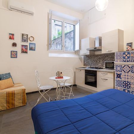 Domus 19 Hotel Naples Luaran gambar