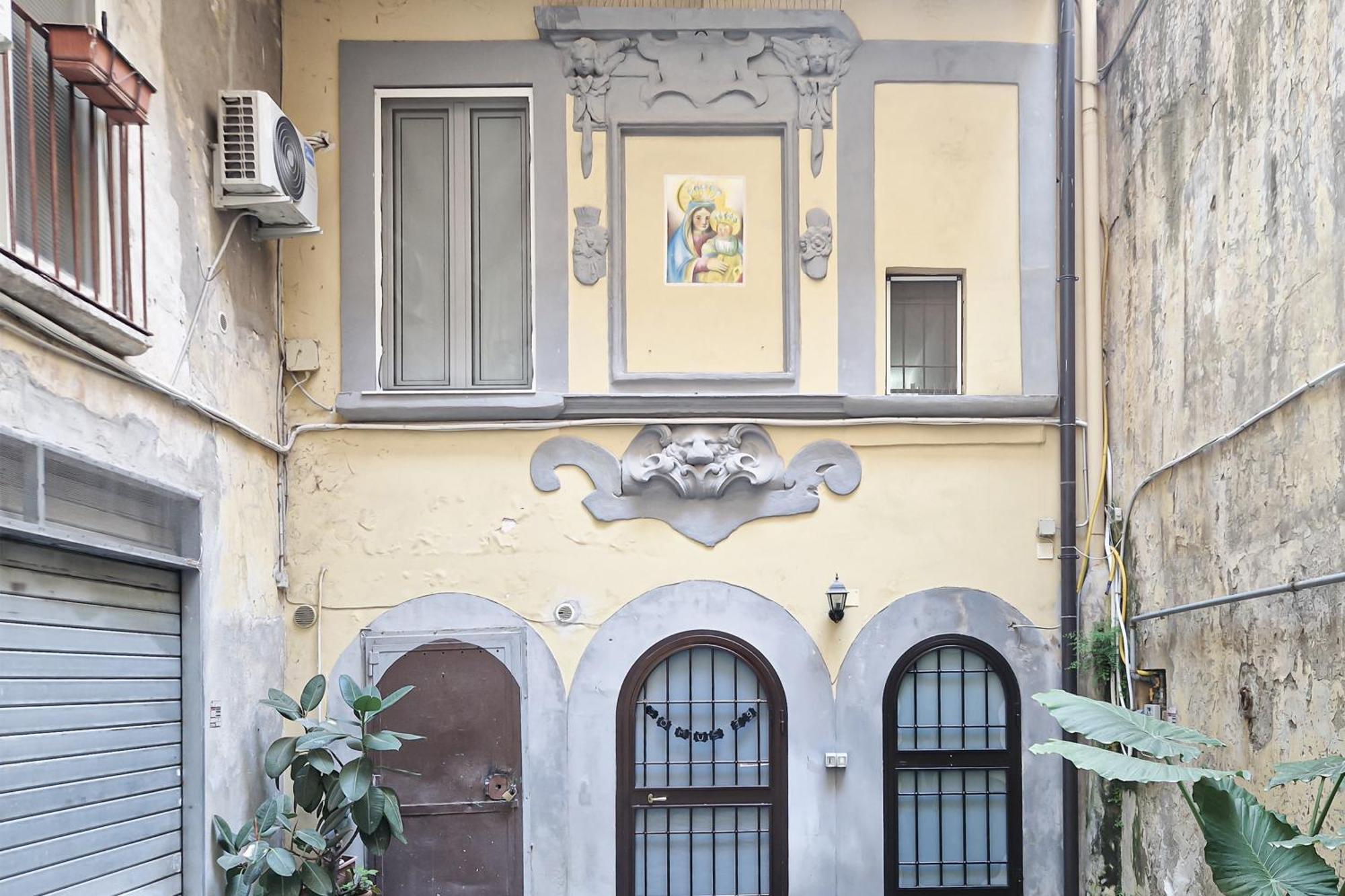 Domus 19 Hotel Naples Luaran gambar